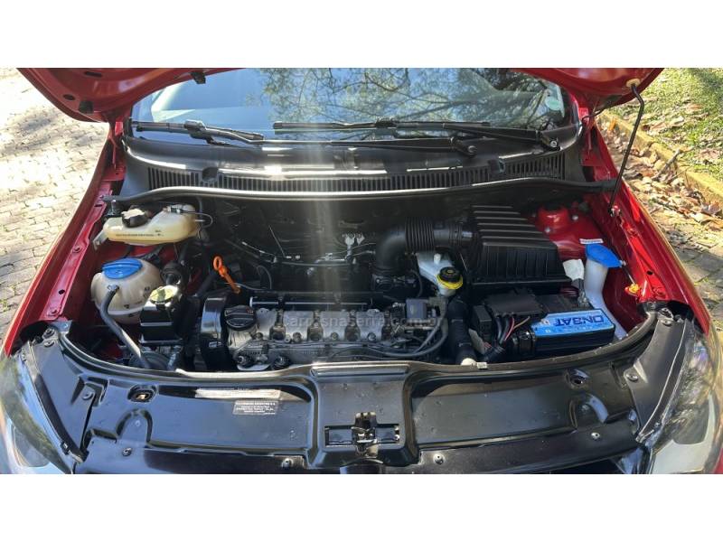 VOLKSWAGEN - SPACEFOX - 2013/2014 - Vermelha - R$ 46.900,00