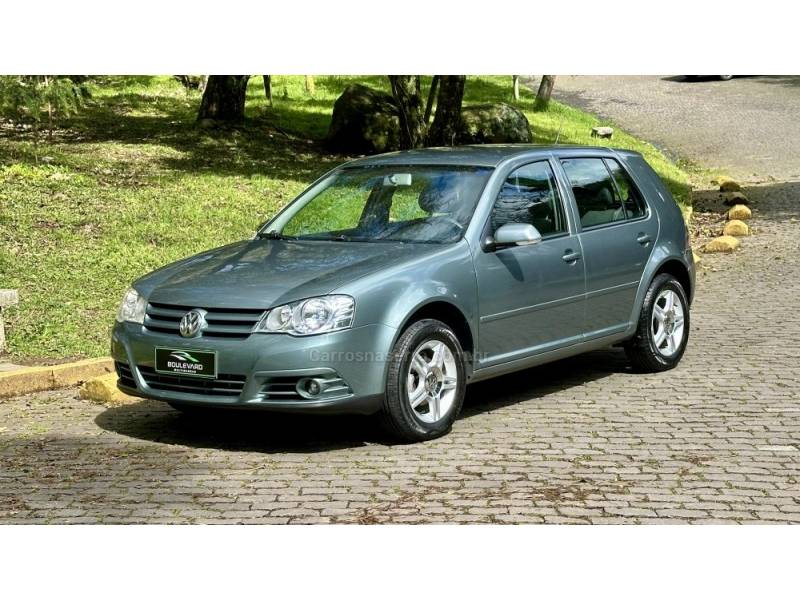 VOLKSWAGEN - GOLF - 2008/2009 - Verde - R$ 45.000,00