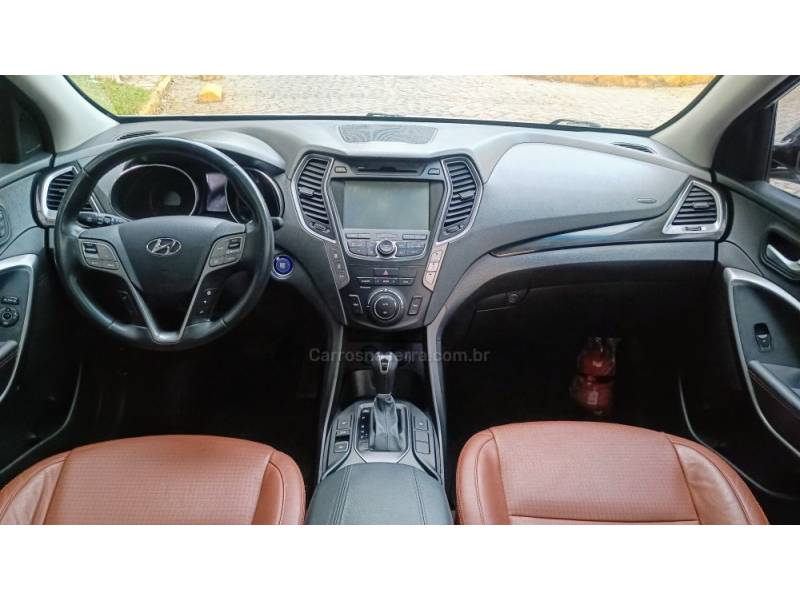 HYUNDAI - SANTA FÉ - 2014/2015 - Prata - R$ 85.000,00