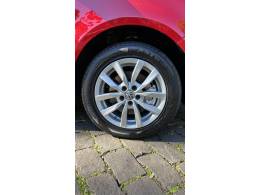 VOLKSWAGEN - SPACEFOX - 2013/2014 - Vermelha - R$ 46.900,00