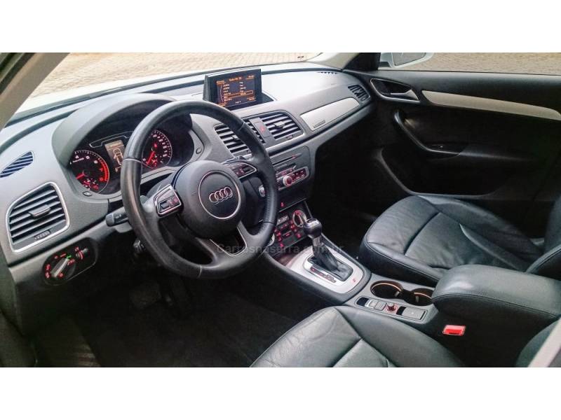 AUDI - Q3 - 2015/2015 - Branca - R$ 87.900,00