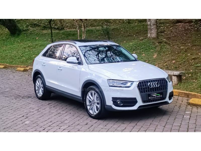 AUDI - Q3 - 2015/2015 - Branca - R$ 87.900,00
