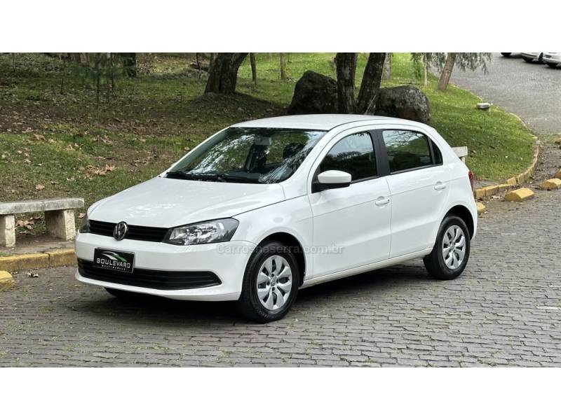 VOLKSWAGEN - GOL - 2016/2016 - Branca - R$ 39.900,00