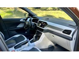 VOLKSWAGEN - T-CROSS - 2019/2020 - Bronze - R$ 109.000,00