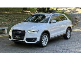 AUDI - Q3 - 2015/2015 - Branca - R$ 74.000,00