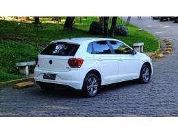 VOLKSWAGEN - POLO - 2019/2020 - Branca - R$ 75.000,00