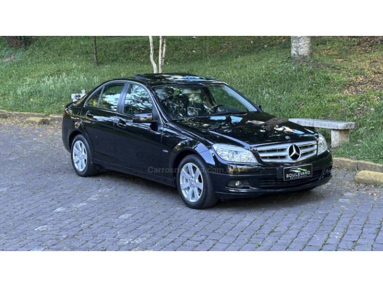MERCEDES-BENZ - C 180 K - 2009/2010 - Preta - R$ 56.900,00