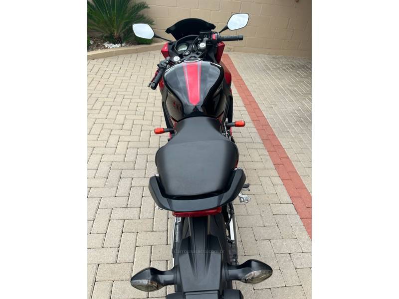 HONDA - CBR 650F - 2017/2017 - Preta - R$ 43.900,00