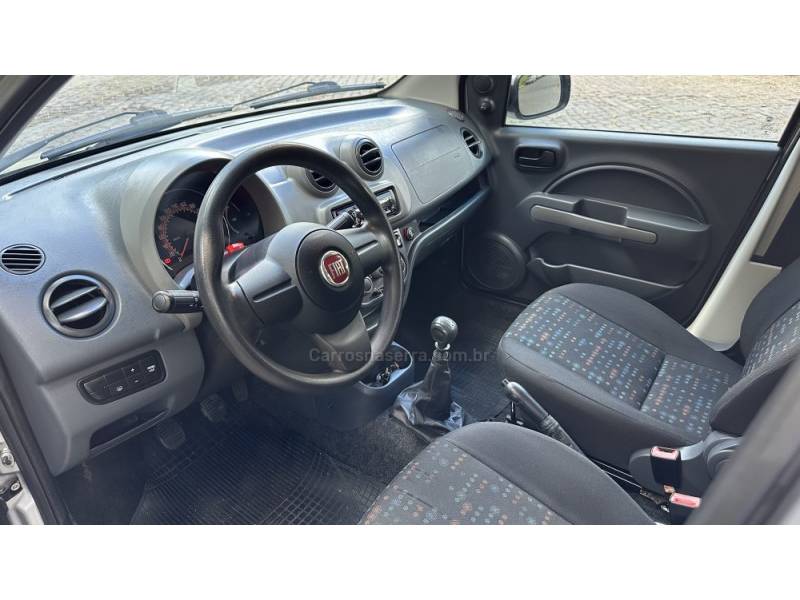 FIAT - UNO - 2015/2015 - Prata - R$ 34.900,00