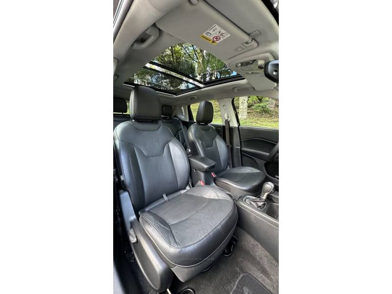 JEEP - COMPASS - 2017/2017 - Preta - R$ 95.900,00