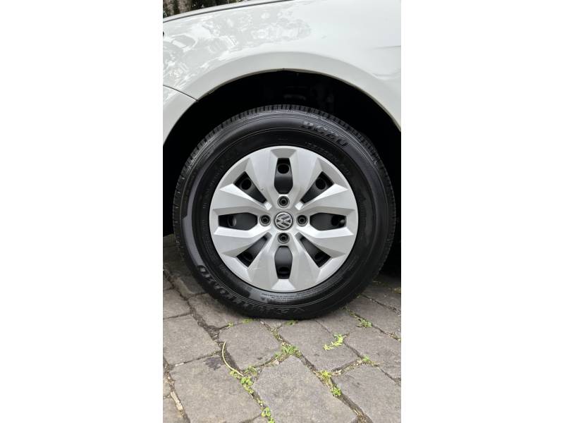 VOLKSWAGEN - GOL - 2016/2016 - Branca - R$ 39.900,00