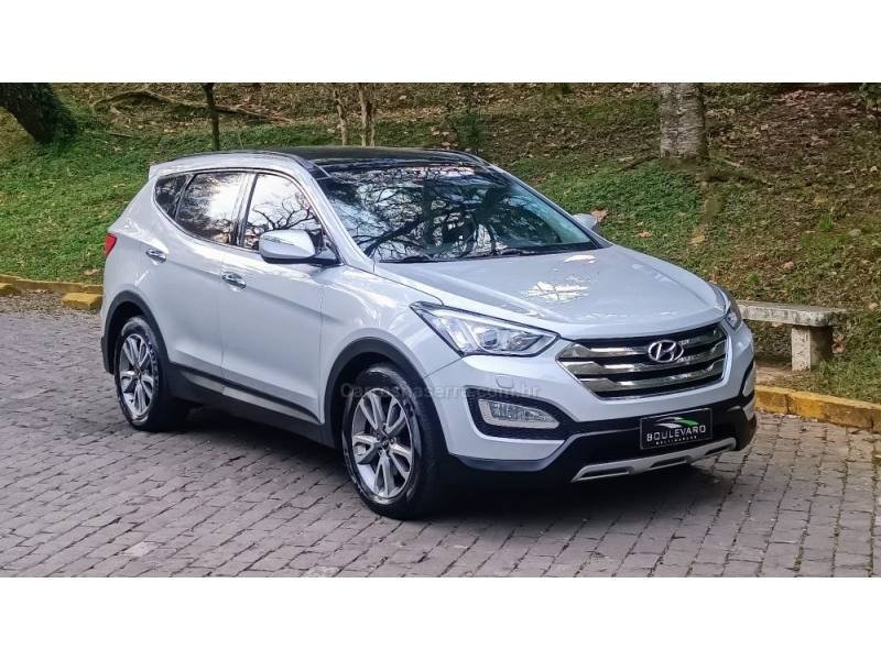 HYUNDAI - SANTA FÉ - 2014/2015 - Prata - R$ 85.000,00
