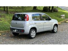 FIAT - UNO - 2015/2015 - Prata - R$ 34.900,00