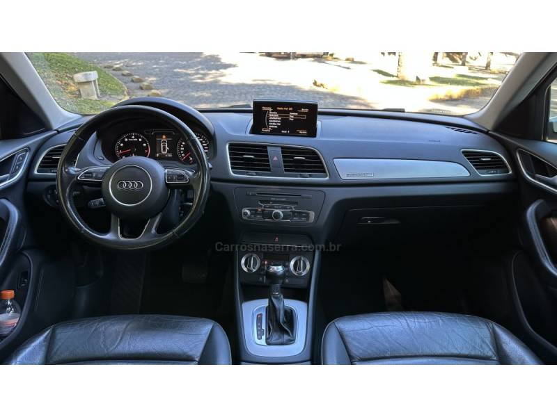 AUDI - Q3 - 2015/2015 - Branca - R$ 74.000,00