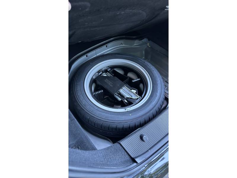 MERCEDES-BENZ - C 180 K - 2009/2010 - Preta - R$ 56.900,00