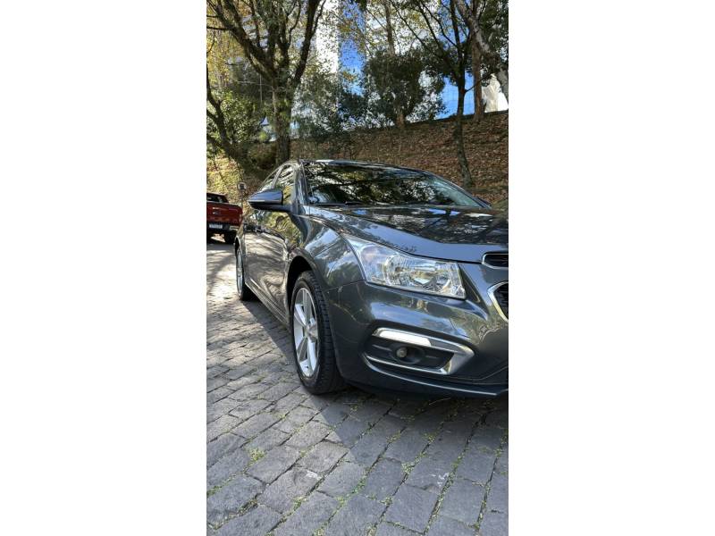 CHEVROLET - CRUZE - 2015/2016 - Cinza - R$ 71.900,00
