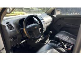 CHEVROLET - S10 - 2012/2013 - Branca - R$ 68.000,00